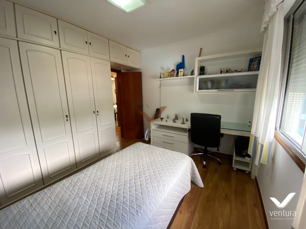 Apartamento à venda com 4 quartos, 200m² - Foto 22