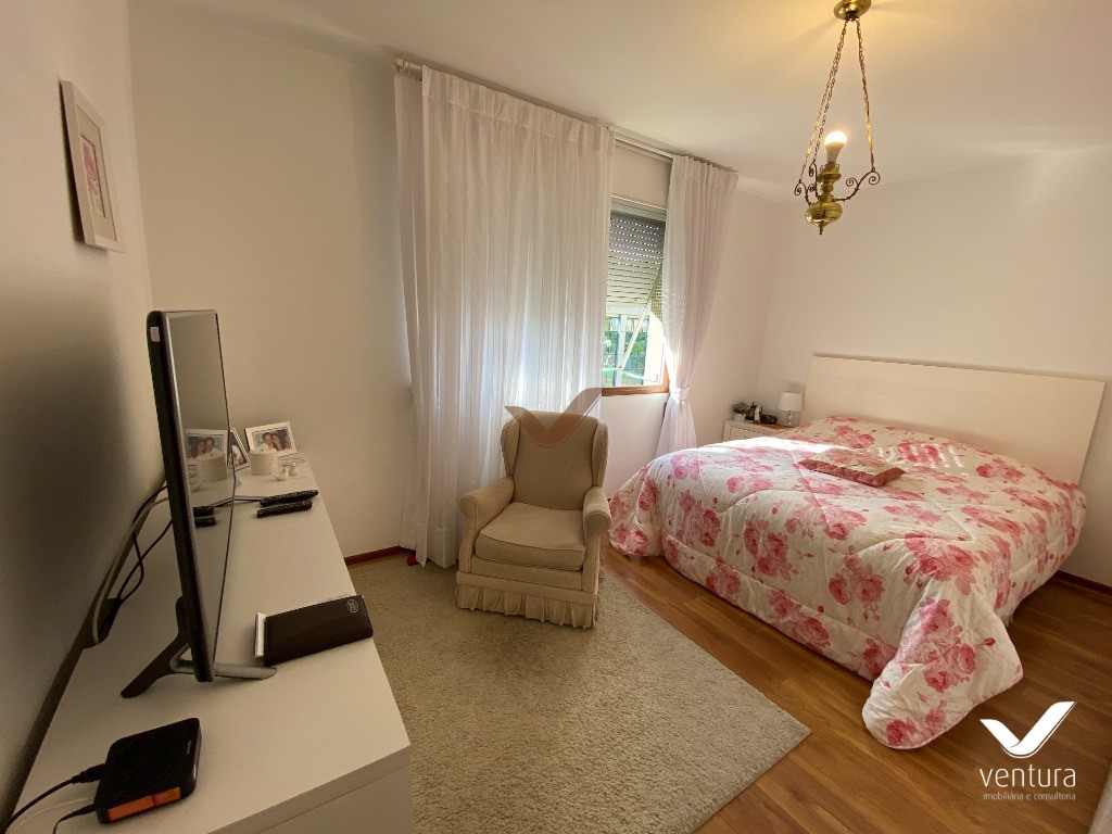 Apartamento à venda com 4 quartos, 200m² - Foto 31