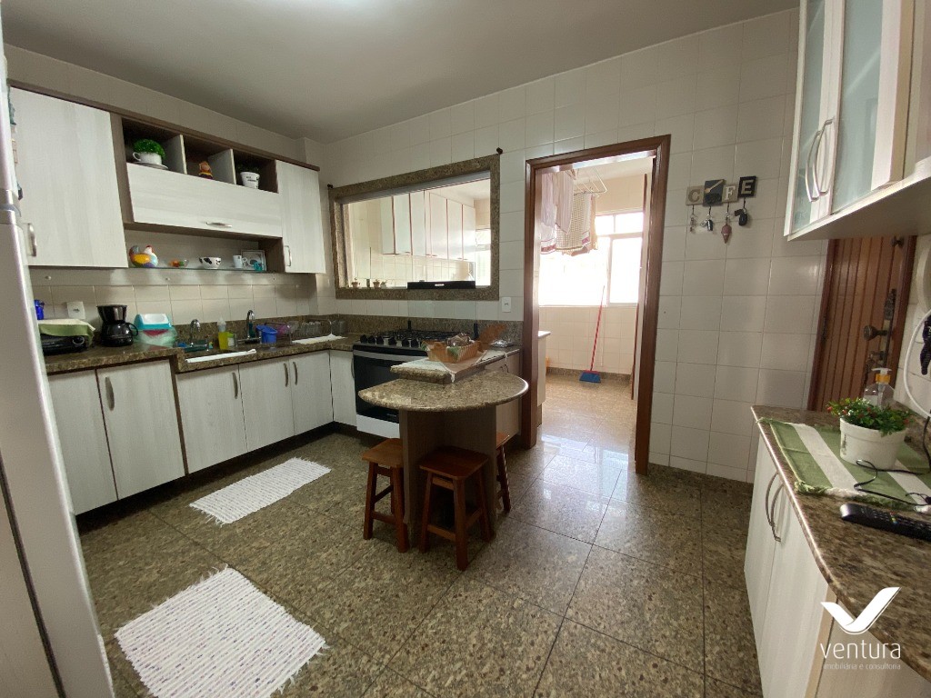 Apartamento à venda com 4 quartos, 200m² - Foto 34