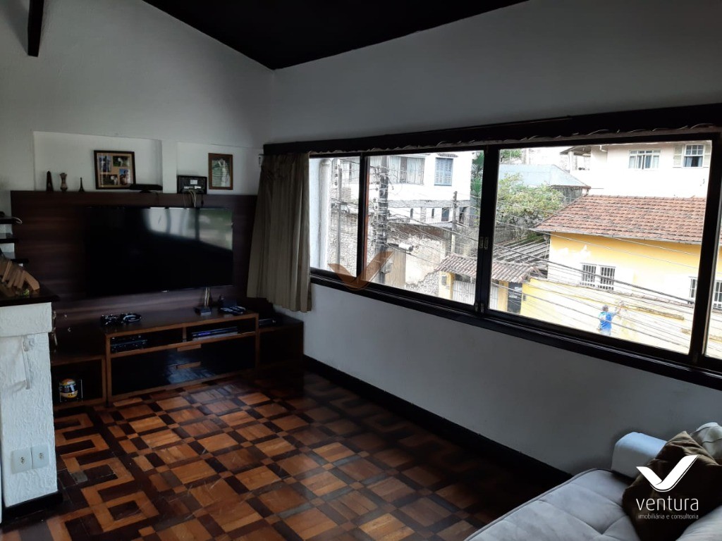 Casa à venda com 3 quartos, 150m² - Foto 7