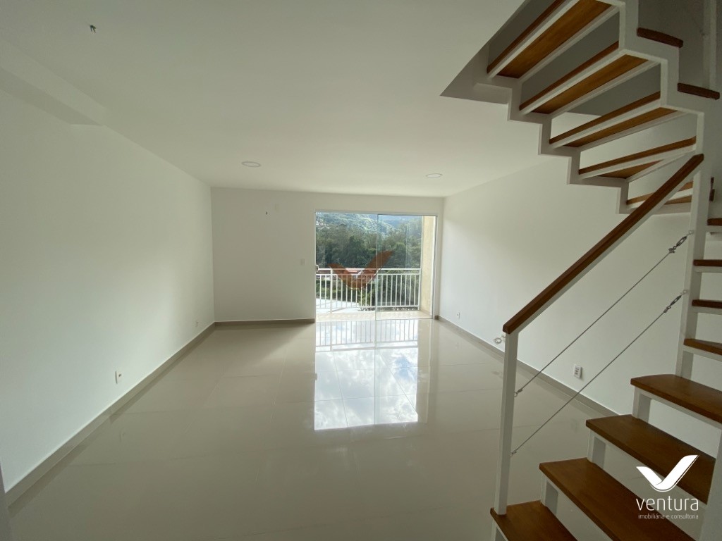 Casa à venda com 3 quartos, 120m² - Foto 3