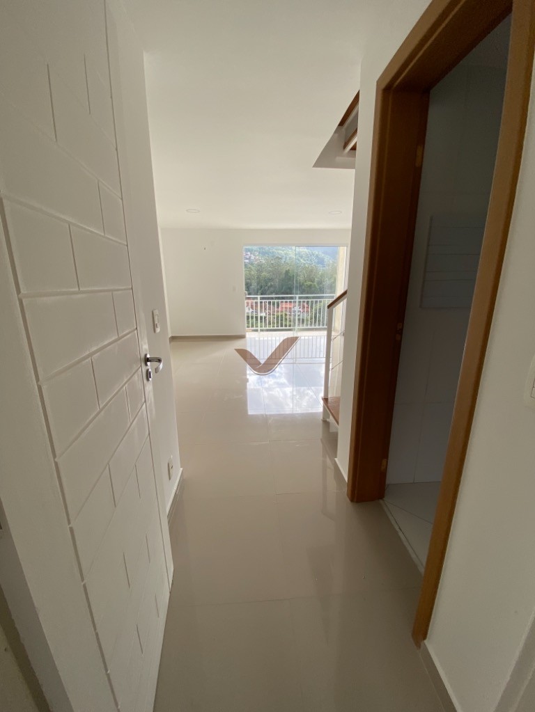 Casa à venda com 3 quartos, 120m² - Foto 14