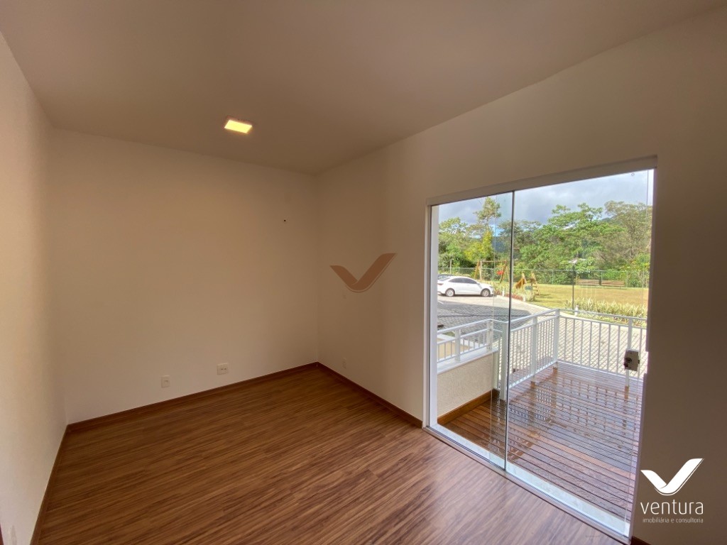 Casa à venda com 3 quartos, 120m² - Foto 19