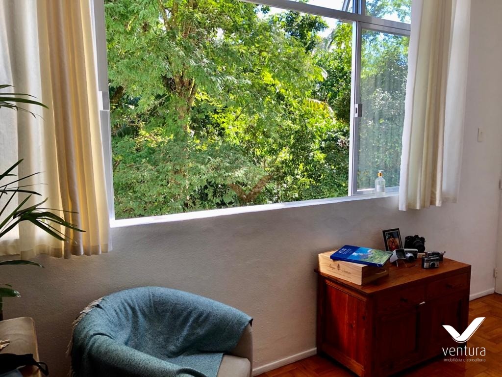 Apartamento à venda com 2 quartos, 60m² - Foto 4