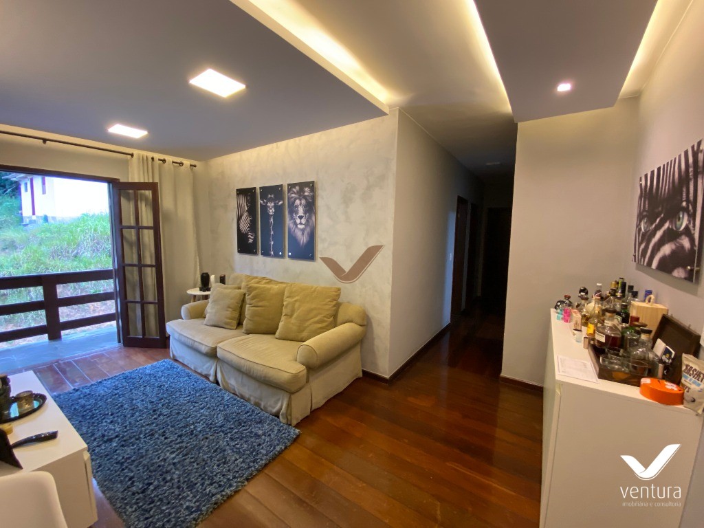 Apartamento à venda com 3 quartos, 146m² - Foto 2