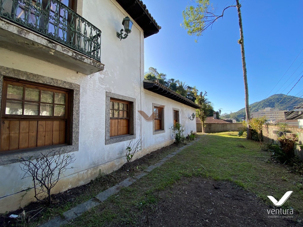 Casa à venda com 6 quartos - Foto 1