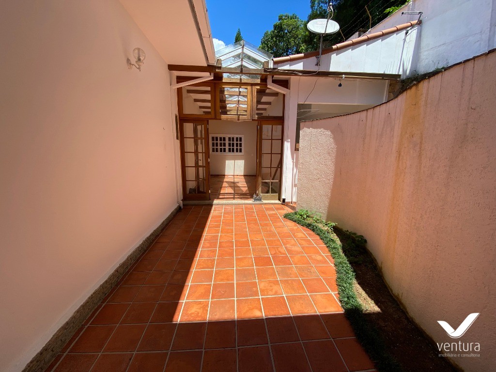 Prédio Inteiro para alugar com 3 quartos, 600m² - Foto 10