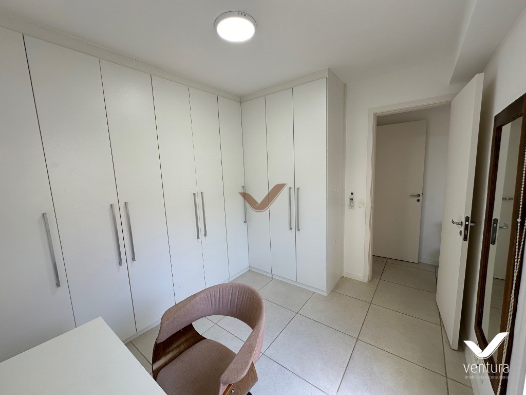 Apartamento à venda com 3 quartos, 156m² - Foto 20