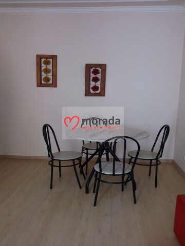 Apartamento à venda com 2 quartos, 67m² - Foto 4