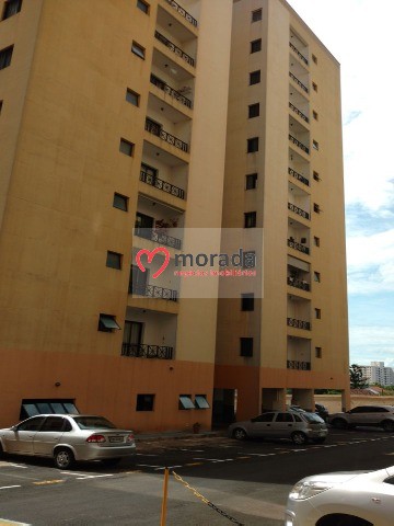 Apartamento à venda com 2 quartos, 67m² - Foto 1