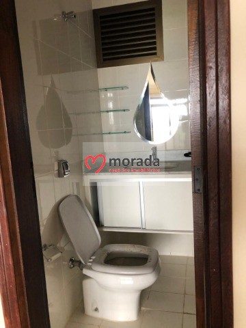 Apartamento à venda com 3 quartos, 167m² - Foto 13