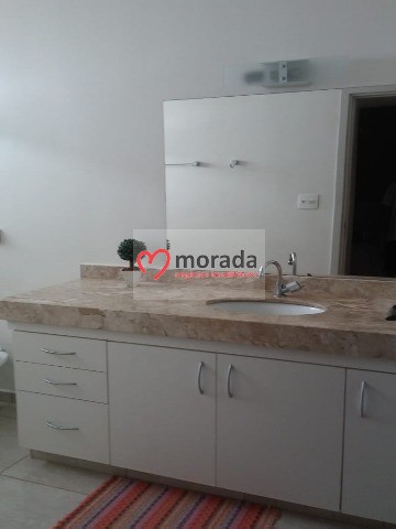 Casa à venda com 3 quartos, 200m² - Foto 12