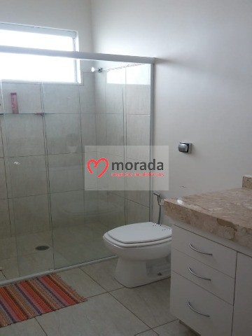 Casa à venda com 3 quartos, 200m² - Foto 15