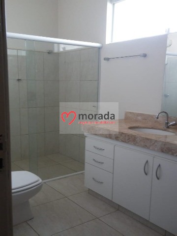 Casa à venda com 3 quartos, 200m² - Foto 20