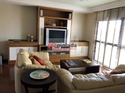 Apartamento à venda com 3 quartos, 163m² - Foto 2