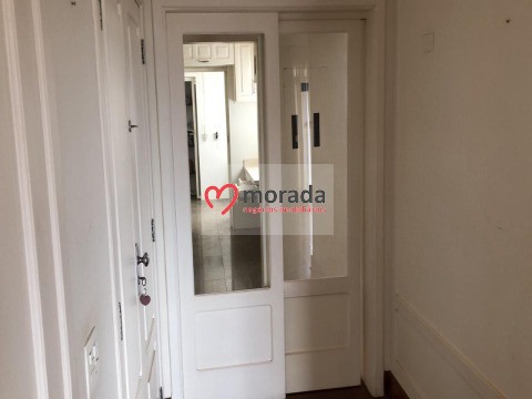 Apartamento à venda com 4 quartos, 214m² - Foto 2