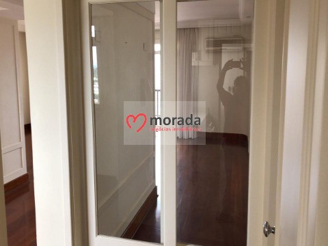 Apartamento à venda com 4 quartos, 214m² - Foto 5