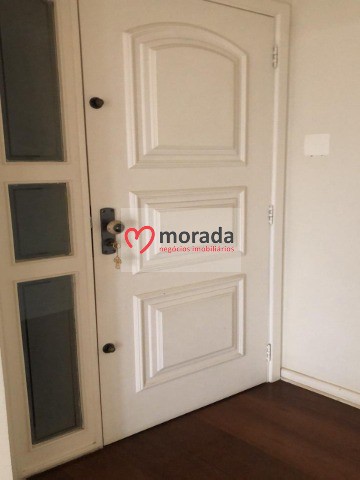 Apartamento à venda com 4 quartos, 214m² - Foto 2