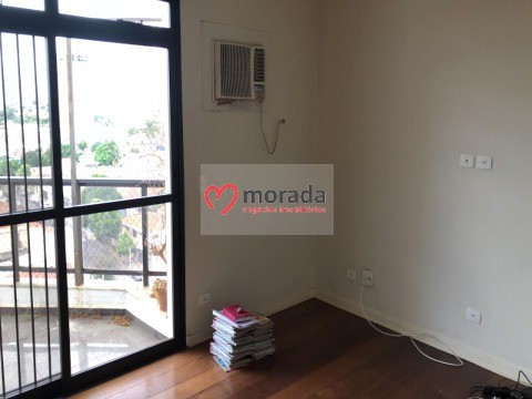 Apartamento à venda com 4 quartos, 214m² - Foto 4