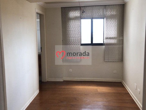 Apartamento à venda com 4 quartos, 214m² - Foto 8