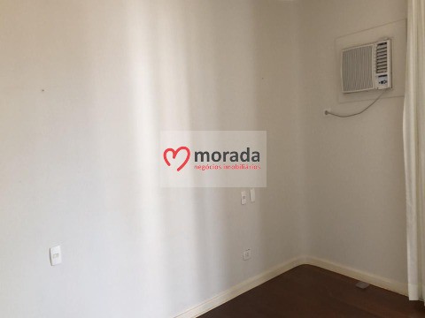 Apartamento à venda com 4 quartos, 214m² - Foto 23