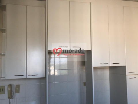 Apartamento à venda com 3 quartos, 175m² - Foto 9