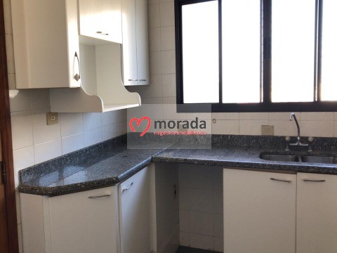 Apartamento à venda com 3 quartos, 175m² - Foto 11