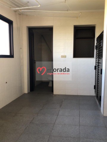 Apartamento à venda com 3 quartos, 175m² - Foto 12