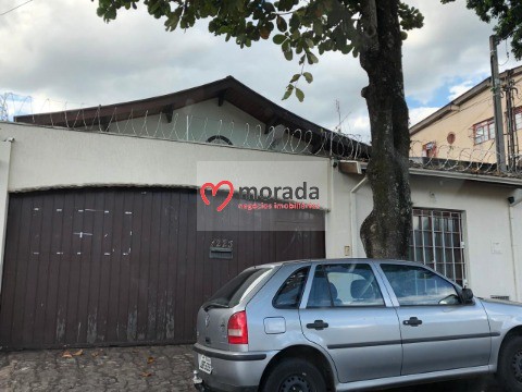 Sobrado à venda com 3 quartos, 300m² - Foto 1