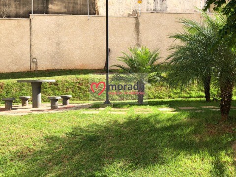 Apartamento à venda com 2 quartos, 57m² - Foto 47