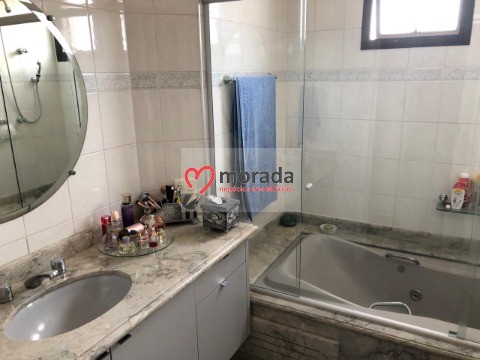 Apartamento à venda com 3 quartos, 189m² - Foto 38