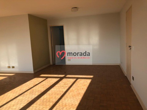 Apartamento à venda com 3 quartos, 150m² - Foto 3