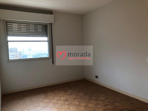 Apartamento à venda com 3 quartos, 150m² - Foto 8