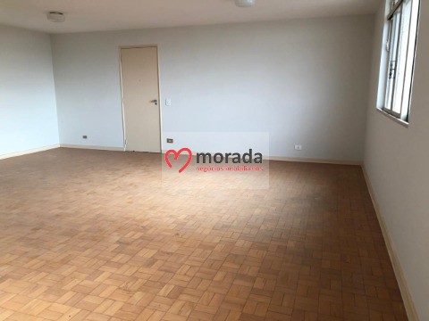 Apartamento à venda com 3 quartos, 150m² - Foto 32