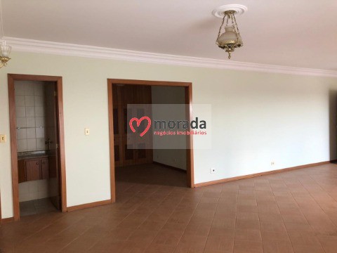 Apartamento à venda com 4 quartos, 177m² - Foto 4