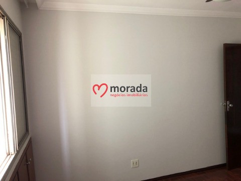 Apartamento à venda com 2 quartos, 72m² - Foto 29