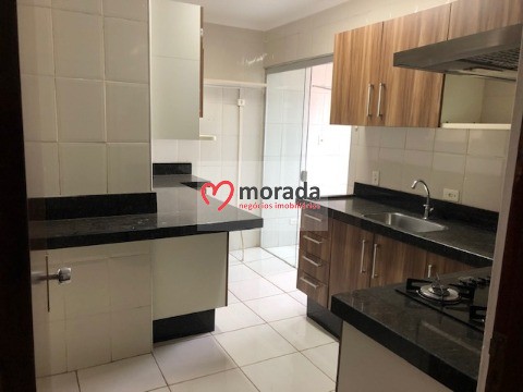 Apartamento à venda com 2 quartos, 72m² - Foto 1