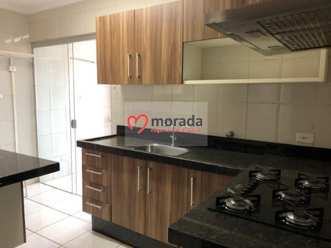 Apartamento à venda com 2 quartos, 72m² - Foto 31