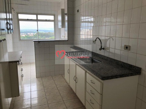 Apartamento à venda com 2 quartos, 68m² - Foto 12