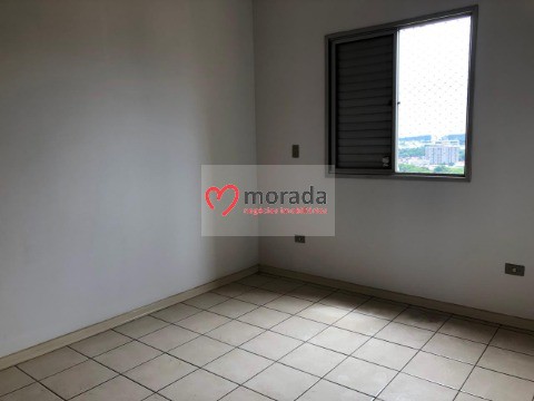 Apartamento à venda com 2 quartos, 68m² - Foto 21