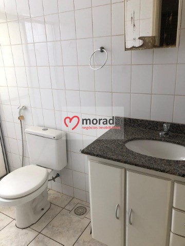 Apartamento à venda com 2 quartos, 68m² - Foto 29