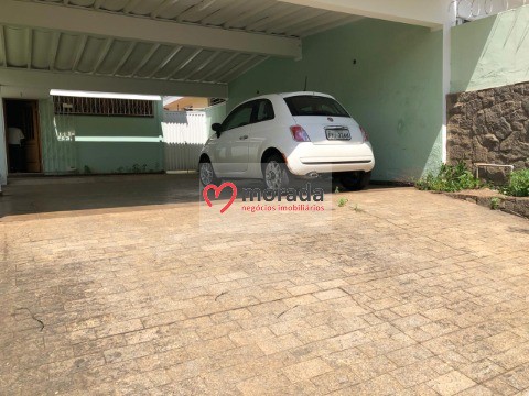 Prédio Inteiro à venda com 3 quartos, 500m² - Foto 2