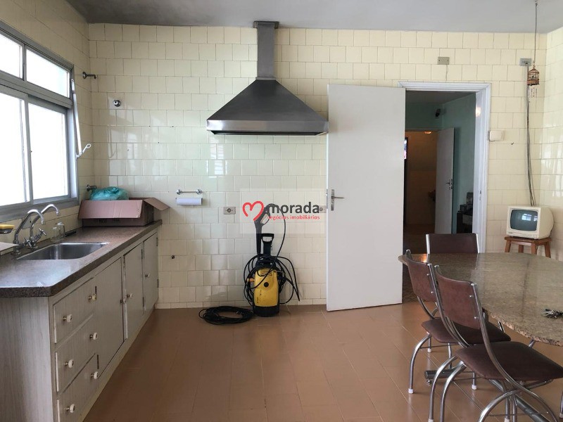 Sobrado para alugar com 4 quartos, 396m² - Foto 18