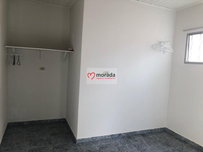 Casa à venda com 10 quartos, 225m² - Foto 13