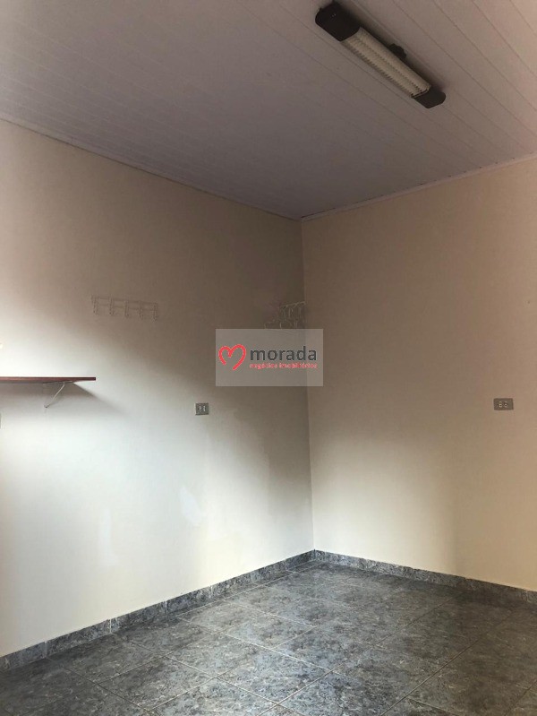 Casa à venda com 10 quartos, 225m² - Foto 17