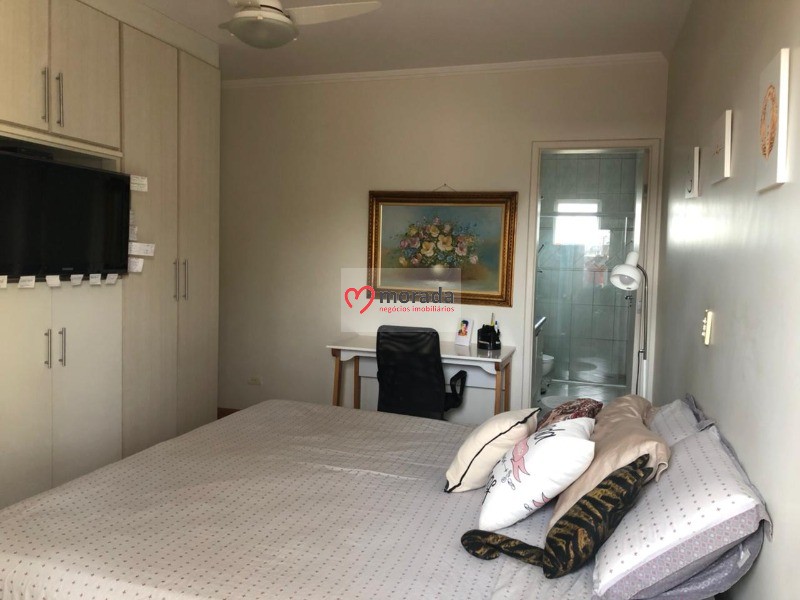 Sobrado à venda com 3 quartos, 250m² - Foto 44