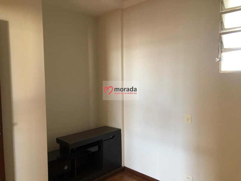 Apartamento à venda com 3 quartos, 150m² - Foto 7