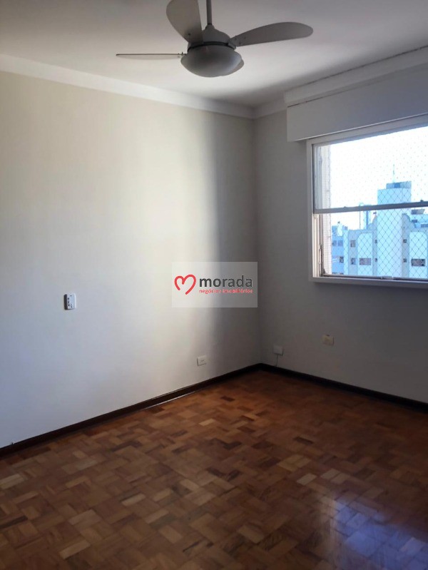 Apartamento à venda com 3 quartos, 150m² - Foto 15