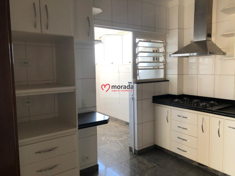 Apartamento à venda com 3 quartos, 150m² - Foto 24