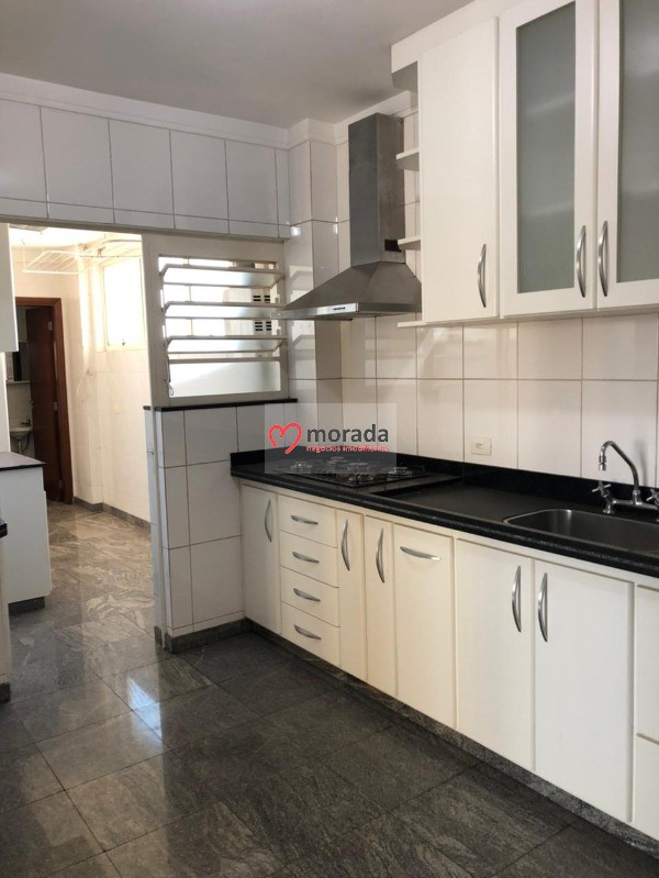 Apartamento à venda com 3 quartos, 150m² - Foto 27